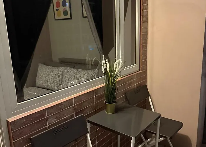 Apartment Monarch Parksuites 1br With Balcony Manila