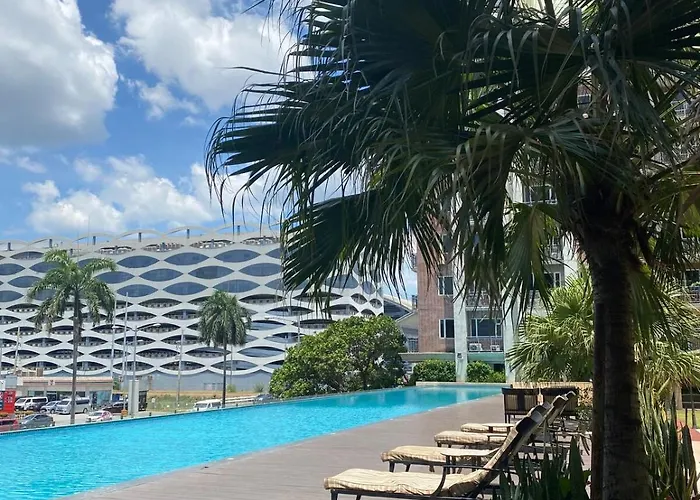 Apartment Monarch Parksuites 1br With Balcony Manila