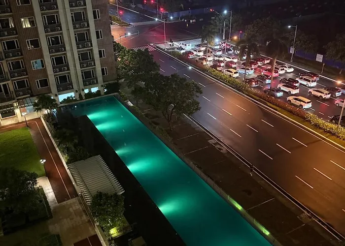 Monarch Parksuites 1br With Balcony