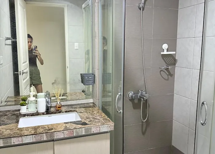 Apartment Monarch Parksuites 1br With Balcony Manila