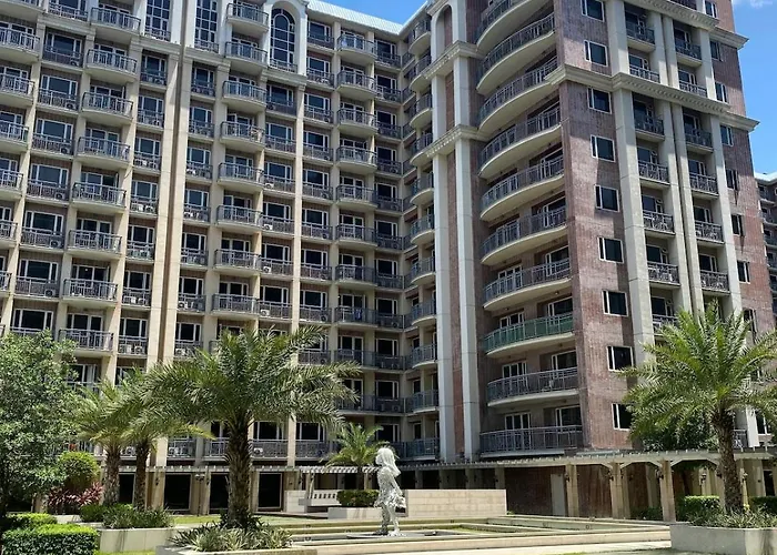Monarch Parksuites 1br With Balcony